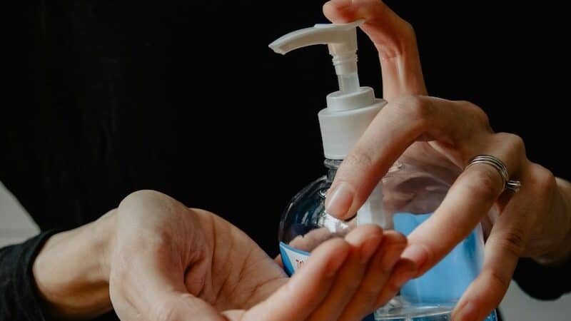 Trastorno Obsesivo-Compulsivo en mujeres- Cuando el TOC se esconde detrás de la culpa, la limpieza o el miedo a fallar