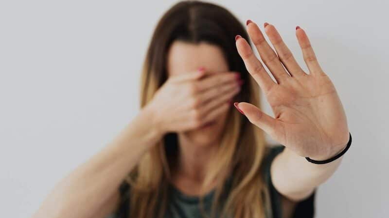 ¿Cuántos de tus “rasgos de personalidad” son en realidad defensas?
