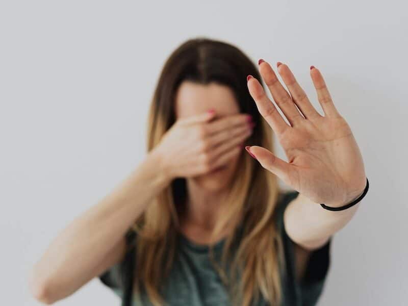 ¿Cuántos de tus “rasgos de personalidad” son en realidad defensas?